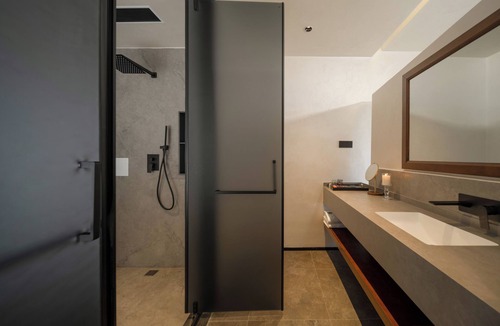 Yulong Hotel | Floating Life Boundless Wild Resort