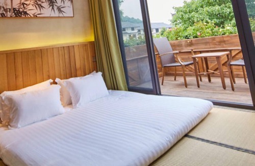 Hangzhou House | Floral Hotel Joyful Garden Hangzhou