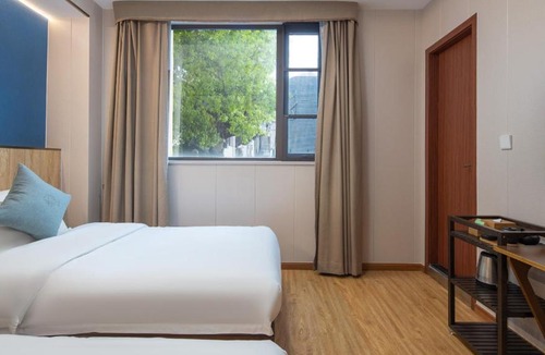 Guzhu Hotel | Floral Hotel Wuxi Chanfeng Xiaozhu Lingshan Town