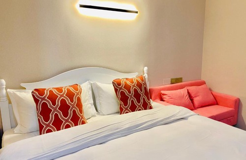 Shimenkan House | Floral Joy Hotel · Family Villa Nanjing