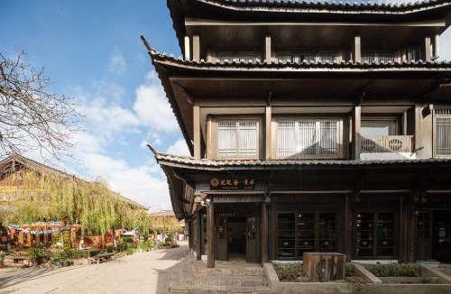 Dayan Old Town Hotel | Floral Lux Hotel Qinghe Hotel -South Gate Store of the Old Town of Lijiang