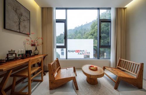 Hangqiao Bed & Breakfast | Floral Lux Hotel Yinhe Valley Guesthouse Lushan