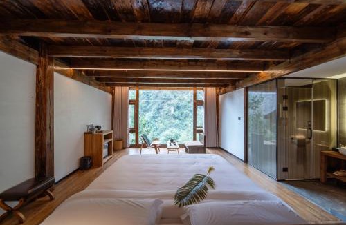 Wulingyuan Hotel | Foggy Valley