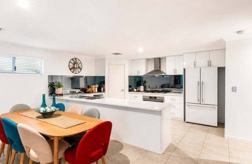 Busselton House | Foreshore Escape: Your Ultimate Coastal Retreat