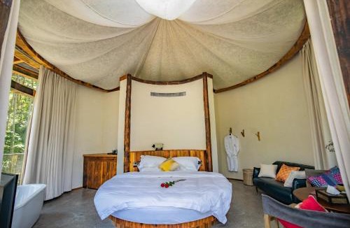 Wulingyuan Hotel | Forest Villa at Sunrise Resort