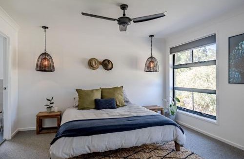Little Forest House | Forever Sunday - Plunge Pool, Woodfire pizza oven, Outdoor firepit