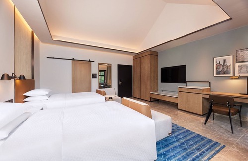 Qiongzhong County Hotel | Four Points By Sheraton Hainan, Qiongzhong