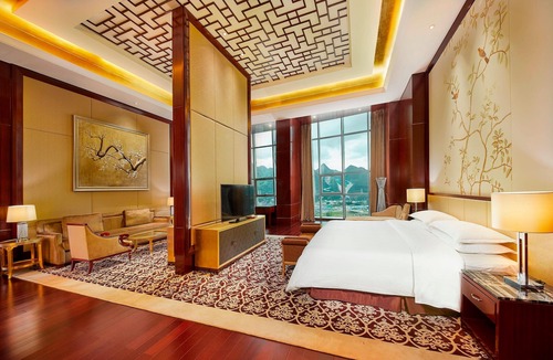 Zhongshan District Hotel | Four Points By Sheraton Liupanshui
