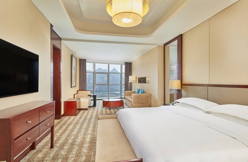 Zhongshan District Hotel | Four Points By Sheraton Liupanshui