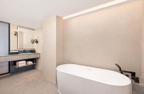 Aletai Hotel | Four Points by Sheraton Altay City