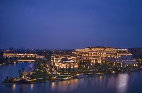 Jinshan Hotel | Four Points by Sheraton Shanghai Fengjing