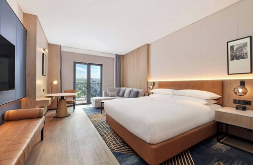 Jinshan Hotel | Four Points By Sheraton Shanghai Fengjing
