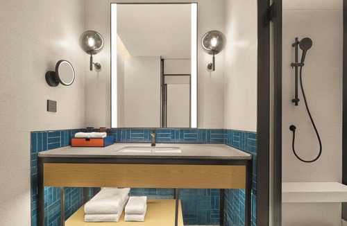 Fuyong Hotel | Four Points By Sheraton Shenzhen Airport