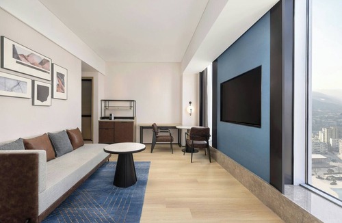 Qinzhou District Hotel | Four Points by Sheraton Tianshui
