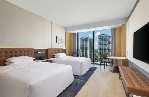 Wutongqiao District Hotel | Four Points by Sheraton Leshan