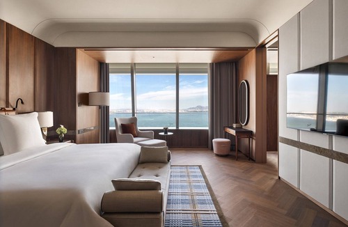 Dalian City Center Hotel | Four Seasons Hotel Dalian