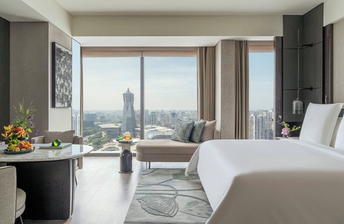 Downtown Hangzhou Hotel | Four Seasons Hotel Hangzhou At Hangzhou Centre