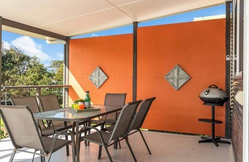 Tuross Head House | Frenchies @ Tuross Head - 200m from the Beach!