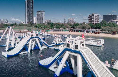 Southport Apartment | Freshly Renovated Modern Waterfront 1 Bedroom unit