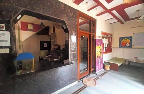 Agra Hostel | Friends Guest House & Hostel