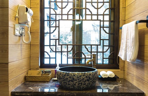 Xihu House | FTYS Hostel