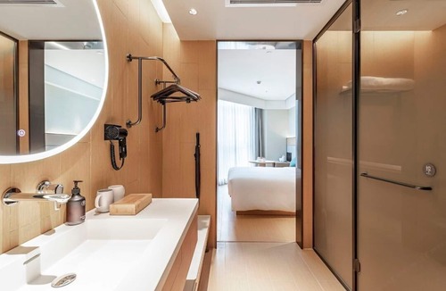 Pudong Hotel | Full Season Hotel - PVG