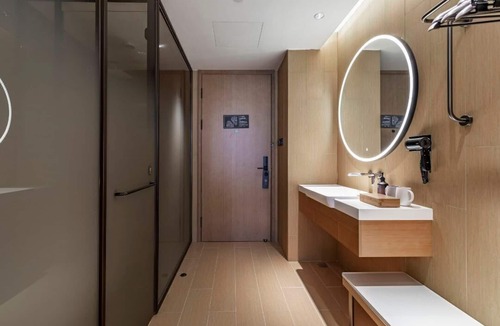 Pudong Hotel | Full Season Hotel - PVG