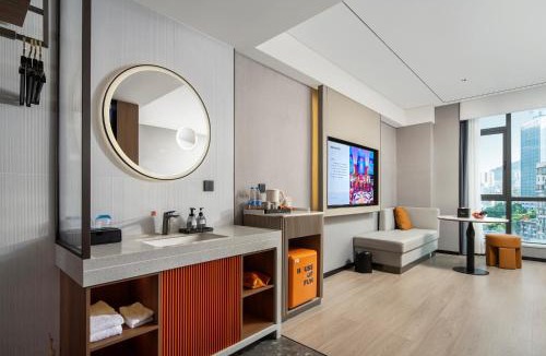 Gaosuntang Hotel | FunGee X Hotel Wanzhou Wanda Plaza Branch