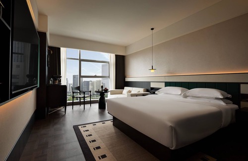 Jinjiang Hotel | FUNTOWN Hotel - Chengdu Chunxi Road