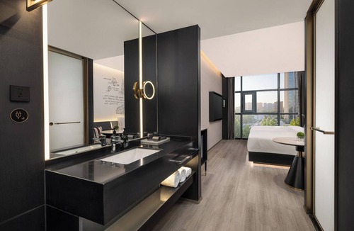 Middle Chaoyang Hotel | Garner Hotel Beijing 798 Art District By Ihg