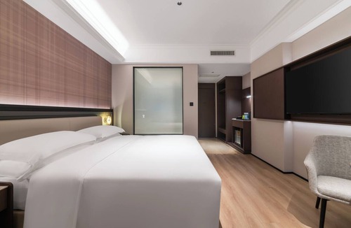 Longhua District Hotel | Genpla Hotel by Shenzhen Metro