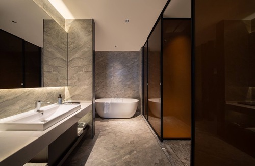 Bazhou County Hotel | Giorgio Morandi Hotel - Bazhou