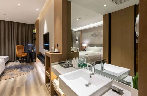 Lixia District Hotel | Giorgio Morandi Hotel - Jinan Jiefang