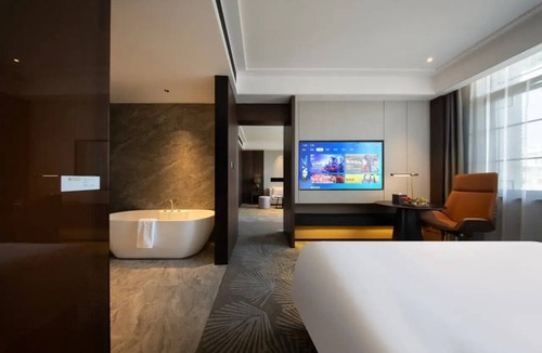 Qinhuai Qu Hotel | Giorgio Morandi Hotel (Nanjing Yueyahu & NUAA)