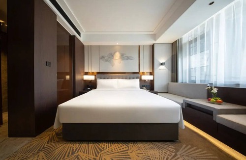 Qinhuai Qu Hotel | Giorgio Morandi Hotel (Nanjing Yueyahu & NUAA)