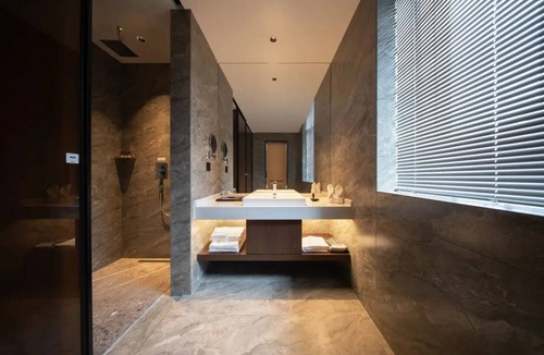 Qinhuai Qu Hotel | Giorgio Morandi Hotel (Nanjing Yueyahu & NUAA)
