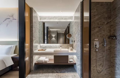 Xuyi County Hotel | Giorgio Morandi Hotel - Xuyi Kejie Central Mall