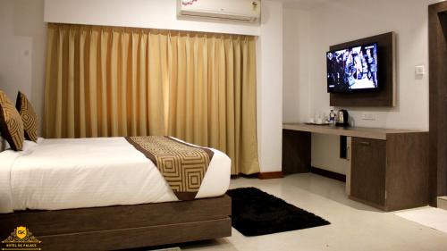 Jorhat Hotel | GK PALACE Pure VEG Hotel