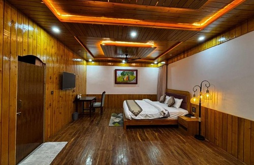 Dharamshala Hotel | GK Paradise Village Resort & Cottages