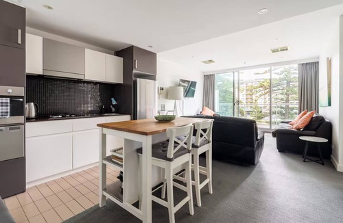 Glenelg Condo | Glenelg getaway - Liberty Luxury