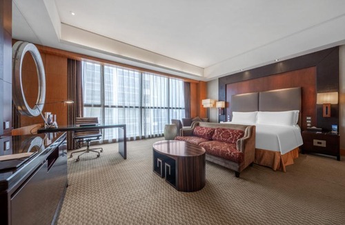 Jeifangbei Central Business District Hotel | Glenvie ITC Plaza Chongqing - Former Glenview ITC
