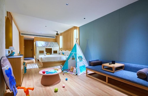 Guilin City Centre Hotel | Global Village Riverside Hotel