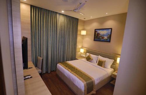 South West Hotel | Goa Country Club Near Park Hospital BY Pearl I Luxury resort in Gurgaon