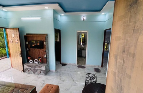Greater Noida Resort | GoBravo 48-2BHK Farm with Pool Noida