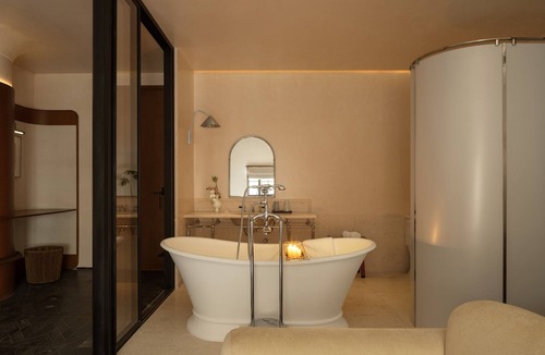 Jinjiang Hotel | Golden Age Hotel