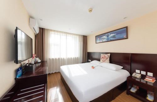 Wangfujing Shopping Area Hotel | Golden Inns Chain Hotel Beijing JianGuomen