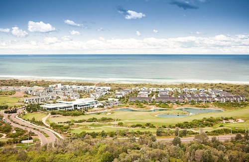 Magenta Shores House | Golf Home with Private Plunge Pool