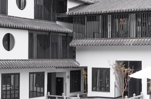 Kunming City Centre Hotel | Gongxili-Xijian Hotel - Kunming Dongfeng East Road Dashuying Metro Station