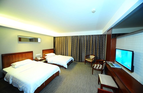 Renhezhen Hotel | Good East hotel