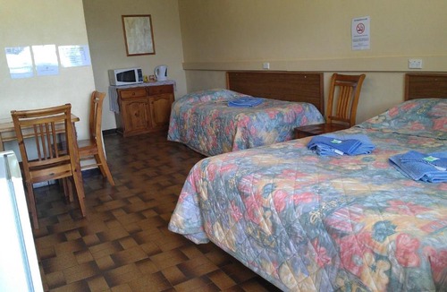 Goolgowi Hotel | Goolgowi Highway Motel